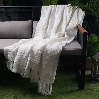 Cottage 100% Polyester Woven Blanket, Off White 130*170Cm