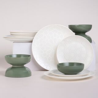 طقم سفرة 18 قطعة