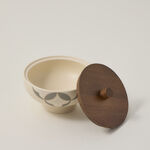 Dallaty off white porcelain date bowl with lid 14.3*14.3*10.2 cm image number 1