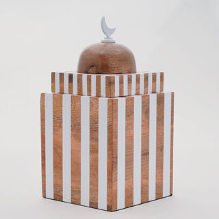 Homez Noorain Collection Decoration Item, White & Brown, 16*16*35 Cm