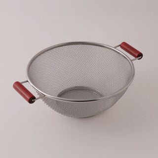 البرتو مصفاة ستانلس ستيل بمقابض خشب 54*43*27.5سم، فضي