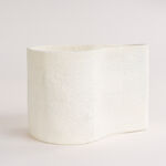 Homez off white resin plant pot 26.5*20*17.8 cm image number 0