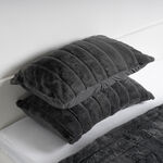 Cottage carved faux fur super king comforter set 250*260cm, black image number 5