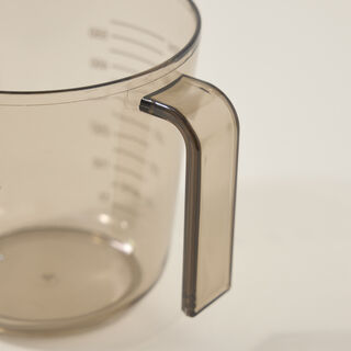 Alberto transparent brown measuring cup