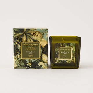 Homez Flowery Scented Candle Wax Eucalyptus And Moss 220 G