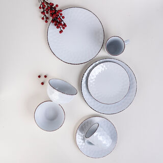 La Mesa white stoneware 16 pc Dinner set