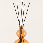 Homez fragrance diffuser with sticks image number 2