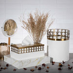 Metal & Wood Tissue Box Qamaryat image number 0