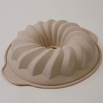 Alberto silicone bundform cake mould 29.5*25*6cm, cream image number 4