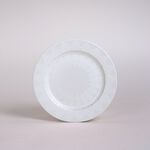 La Mesa white porcelain 18 pc dinner set image number 3