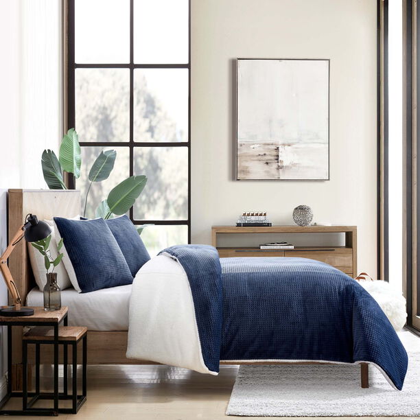 Waffle burnout flannel comforter set 220*240 cm+ 50*75 cm image number 2