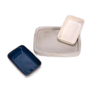 2 Pcs Nuts Dish On Cement Tray 10 Cm