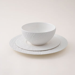 La Mesa 18pcs modern stone textured dinner set