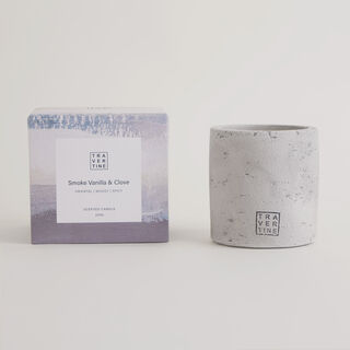 Homez smoke vanilla and clove scented candle in jar 320g