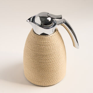 دلتي دلة باللون البيج الفاتح 1 لتر