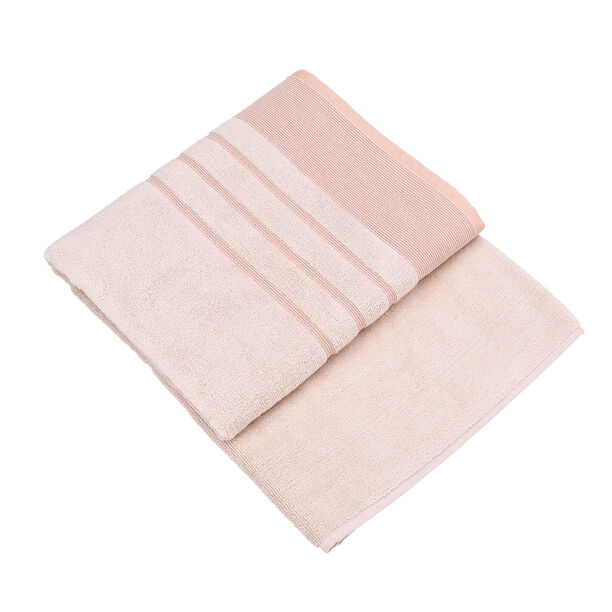 Bath Towel image number 1