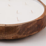 Homez oud and musk scented candle in medium wooden tray image number 2