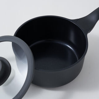 Berghoff covered saucepan 18cm, black