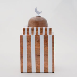 Homez Noorain Collection Decoration Item, White & Brown, 16*16*35 Cm