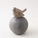 Homez Resin Birdie Standing On Orb Looking Up, Grey 16*17.5*24 Cm image number 1