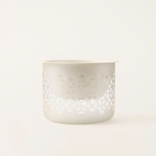 Safa'a white porcelain nut bowl