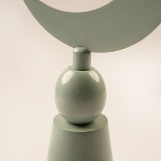 Homez Metal Ramadan Crescent Moon With Spherical Base, Green 32*8*15Cm