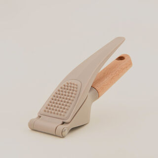 بنتولا هراسة ثوم بمقبض خشبي، رمادي 17.1*4.6*5.3سم