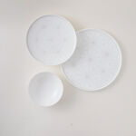 La Mesa 18pcs white porcelain dinner set with gold decal image number 0