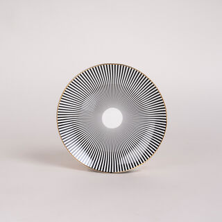 18 PCS NEW BONE PORCELAIN DINNER SET