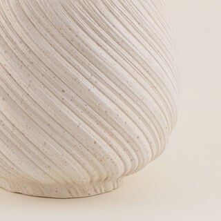 Homes Resin Plant Pot, White