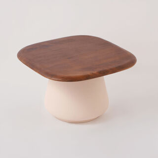 Homez wooden coffee table 60*60*37 cm