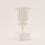Sauve Planter Resin White 15.8x15.8x23.4cm image number 1