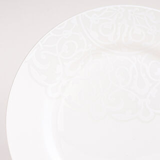 La Mesa Calligraphy Pearl Effect  18 Pieces Dinner Set