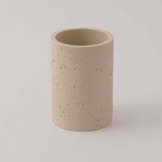 Homez Polyresin Tumbler, Beige 7.5*7.5*11Cm