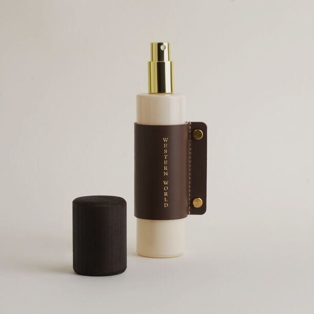 Homez tuscan leather fragrance spray 100ml image number 3