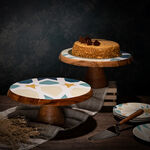 Arabesque Cake Stand With Cake Lifter image number 0