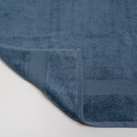 Boutique Blanche blue ultra soft cotton bathroom towl 70*140 cm image number 2