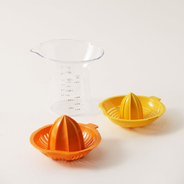 أوكسو عصارة بلاستيك للحمضيات مع كوب قياس 5.2"* 5.7"* 8.5" image number 2