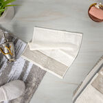 Elite Embroidered Border Face Towel White 100% Cotton 30*30 cm image number 0