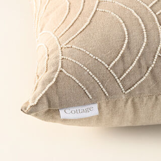 كوتاج وسادة قطنية بحواف مموجة باللون الأبيض 45*45سم