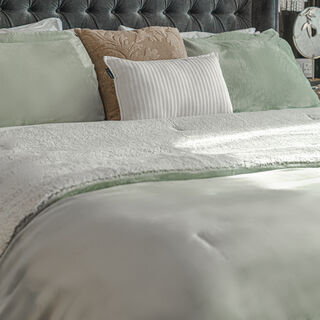3 Pcs Flannel Comforter Set King Size