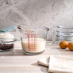 32 Oz Kitchen Classics Measuring Cup image number 3