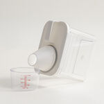 Pentola plastic grains dispenser with spout and cup 1.1L image number 2