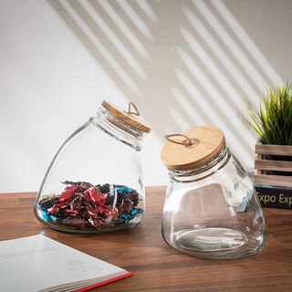 Alberto Leaning Glass Jar With Wooden Lid 1900Ml