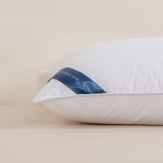 وسادة سوبر كومفورت بغطاء قطني وحشوة مايكروجل