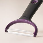 OXO stainless steel Y peeler 8.1*4.2*0.75cm, black image number 1