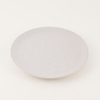 لا ميسا طقم سفرة 16 قطعة بنقشة بارزة، أبيض