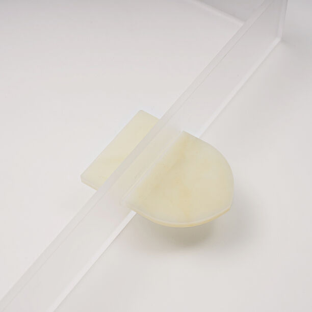 Dallaty Acrylic Tray With Beige Color Handle, 59.5*30*5 Cm image number 3