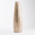 Off white flower vase with gold leaf 21 cm image number 0