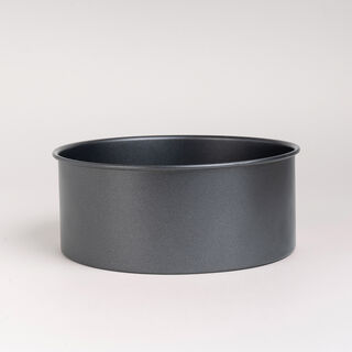 Masterclass non stick round deep cake mold 23 cm